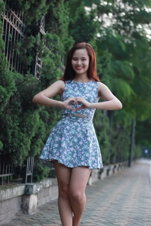 Hai Em Les Chịch Nhau Đêm Mưa